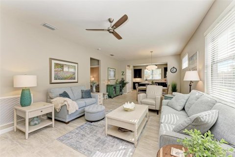House in Bradenton, Florida 2 bedrooms, 133.78 sq.m. № 1681542 - photo 7