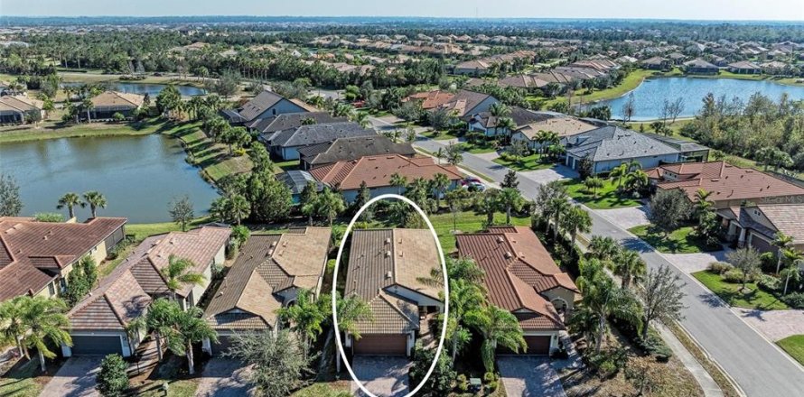 Casa en Bradenton, Florida 2 dormitorios, 133.78 m2 № 1681542