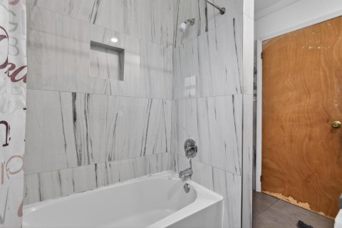 Villa ou maison à vendre à Pahokee, Floride: 3 chambres, 216.56 m2 № 2146874 - photo 27