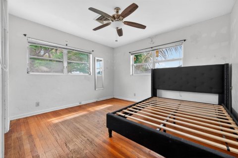 Villa ou maison à vendre à Pahokee, Floride: 3 chambres, 216.56 m2 № 2146874 - photo 28