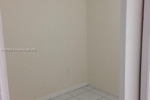 Condo in Doral, Florida, 1 bedroom  № 1847679 - photo 3