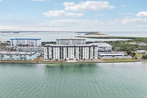 Copropriété à vendre à Dunedin, Floride: 2 chambres, 90.58 m2 № 2094840 - photo 21