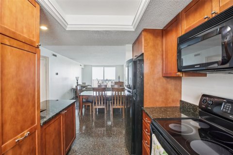Copropriété à vendre à Dunedin, Floride: 2 chambres, 90.58 m2 № 2094840 - photo 13