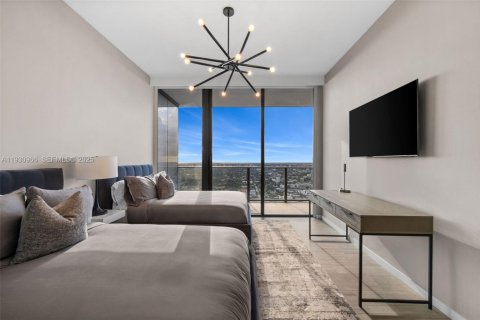 Condominio en venta en Miami, Florida, 4 dormitorios, 224.64 m2 № 2076989 - foto 12