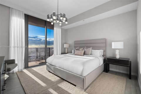 Condominio en venta en Miami, Florida, 4 dormitorios, 224.64 m2 № 2076989 - foto 30