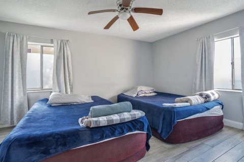 Condo in Altamonte Springs, Florida, 2 bedrooms  № 1852812 - photo 18