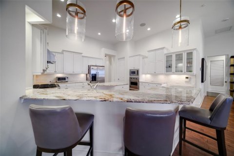 Villa ou maison à vendre à Bradenton, Floride: 4 chambres, 421.68 m2 № 2399245 - photo 18