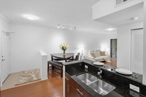 Copropriété à vendre à Palm Beach Gardens, Floride: 1 chambre, 63.64 m2 № 2376540 - photo 22