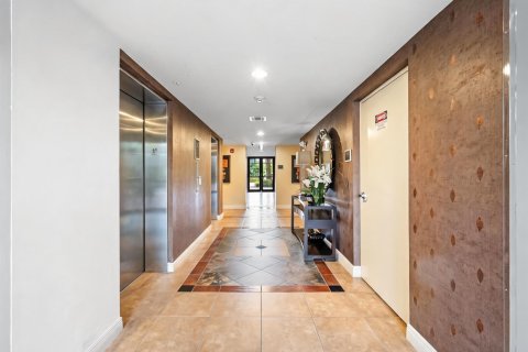 Copropriété à vendre à Palm Beach Gardens, Floride: 1 chambre, 63.64 m2 № 2376540 - photo 10