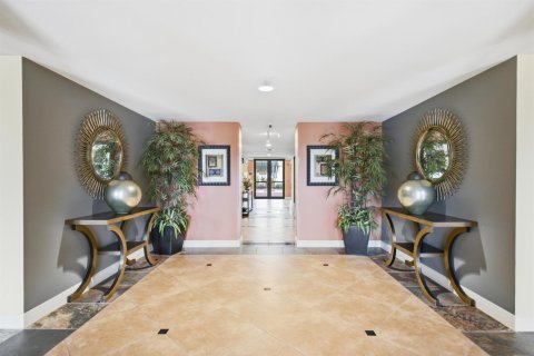 Copropriété à vendre à Palm Beach Gardens, Floride: 1 chambre, 63.64 m2 № 2376540 - photo 6