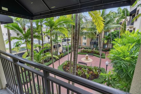 Copropriété à vendre à Palm Beach Gardens, Floride: 1 chambre, 63.64 m2 № 2376540 - photo 30