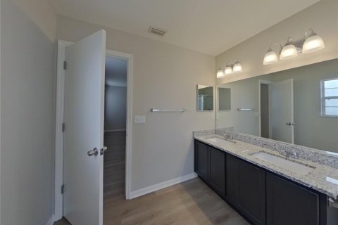 Casa en alquiler en Land O' Lakes, Florida, 3 dormitorios, 172.98 m2 № 1911082 - foto 8