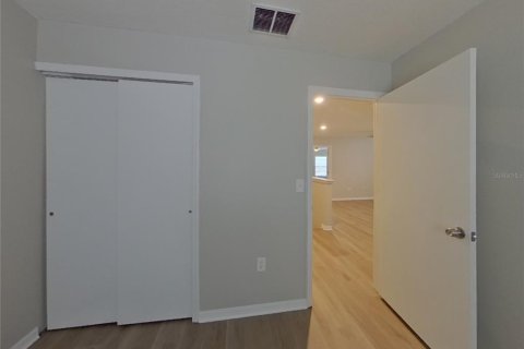 Casa en alquiler en Land O' Lakes, Florida, 3 dormitorios, 172.98 m2 № 1911082 - foto 10