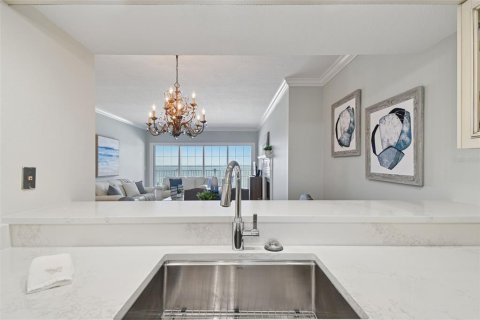 Купить кондоминиум в Клируотер, Флорида 7 комнат, 129.13м2, № 2100700 - фото 20