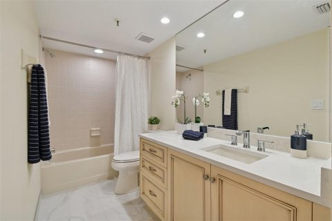 Купить кондоминиум в Клируотер, Флорида 7 комнат, 129.13м2, № 2100700 - фото 30