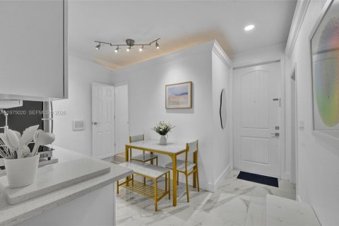 House in Homestead, Florida 3 bedrooms, 146.79 sq.m. № 2041772 - photo 16