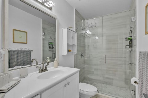 House in Homestead, Florida 3 bedrooms, 146.79 sq.m. № 2041772 - photo 30