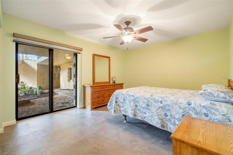 Condo in Punta Gorda, Florida, 3 bedrooms  № 1909566 - photo 28