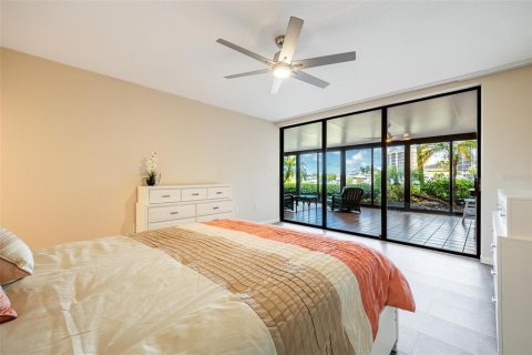 Condo in Punta Gorda, Florida, 3 bedrooms  № 1909566 - photo 21