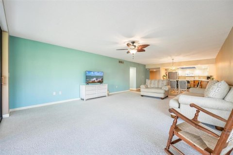Condo in Punta Gorda, Florida, 3 bedrooms  № 1909566 - photo 10