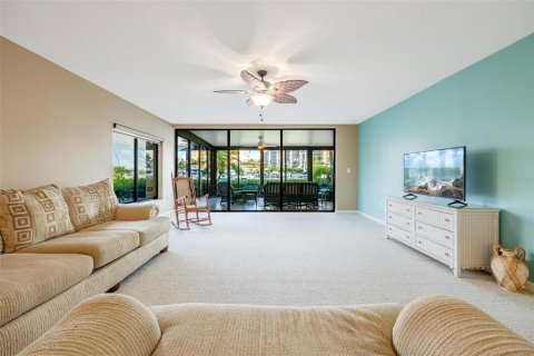 Condo in Punta Gorda, Florida, 3 bedrooms  № 1909566 - photo 6
