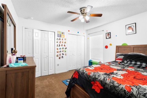 House in Deltona, Florida 3 bedrooms, 179.49 sq.m. № 1900122 - photo 30