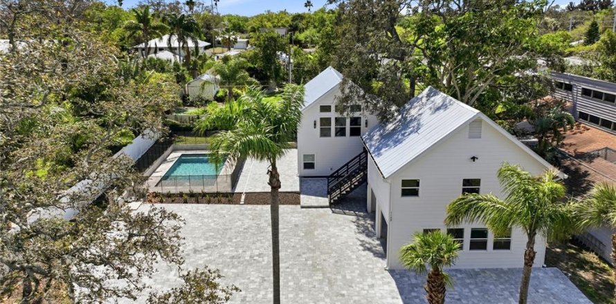 Villa ou maison à Clearwater, Floride 3 chambres, 170.29 m2 № 2136779