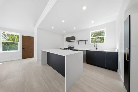 Villa ou maison à vendre à Clearwater, Floride: 3 chambres, 170.29 m2 № 2136779 - photo 26