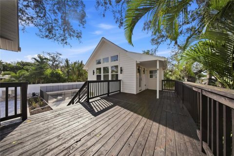 Villa ou maison à vendre à Clearwater, Floride: 3 chambres, 170.29 m2 № 2136779 - photo 16