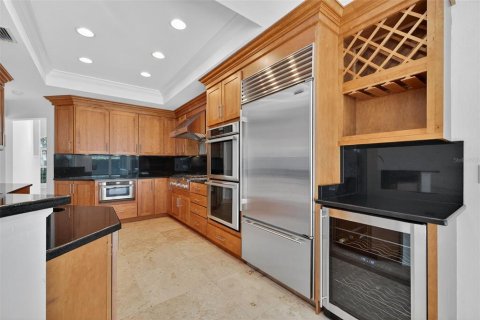Villa ou maison à vendre à Tampa, Floride: 4 chambres, 255.85 m2 № 1904980 - photo 12