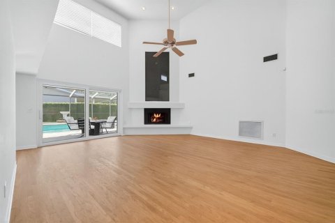 Villa ou maison à vendre à Tampa, Floride: 4 chambres, 255.85 m2 № 1904980 - photo 19