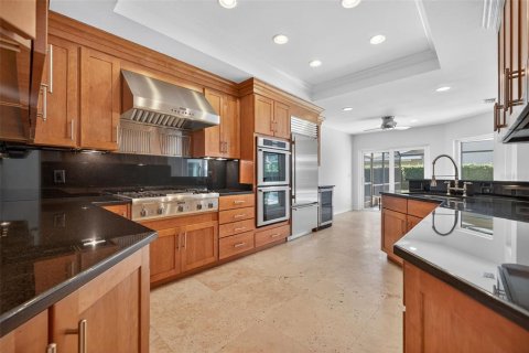 Villa ou maison à vendre à Tampa, Floride: 4 chambres, 255.85 m2 № 1904980 - photo 16
