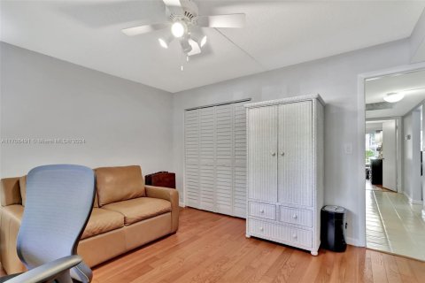 Condo in Coconut Creek, Florida, 2 bedrooms  № 1462218 - photo 20
