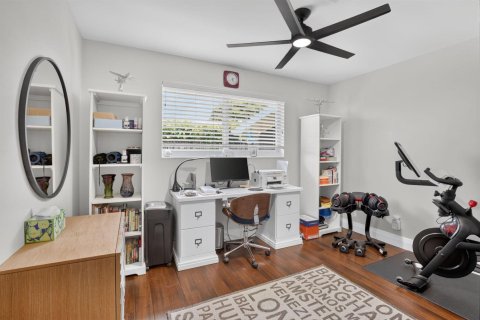 House in Fort Lauderdale, Florida 3 bedrooms, 115.38 sq.m. № 2261535 - photo 21