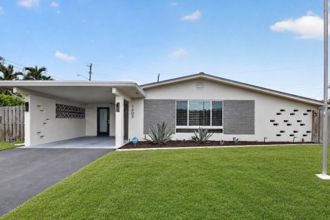 House in Fort Lauderdale, Florida 3 bedrooms, 115.38 sq.m. № 2261535 - photo 2
