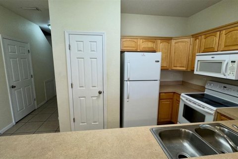 Appartement à louer à Gainesville, Floride: 2 chambres, 128.95 m2 № 2425796 - photo 4