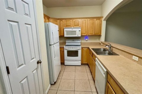 Appartement à louer à Gainesville, Floride: 2 chambres, 128.95 m2 № 2425796 - photo 3