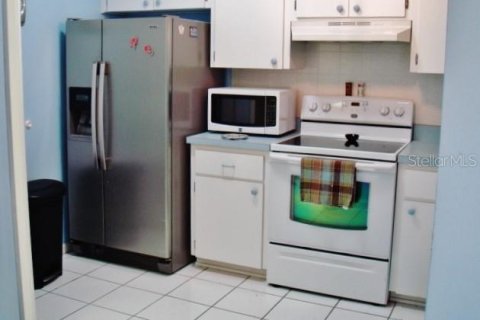 Casa en alquiler en Ocala, Florida, 2 dormitorios, 98.66 m2 № 1540479 - foto 3