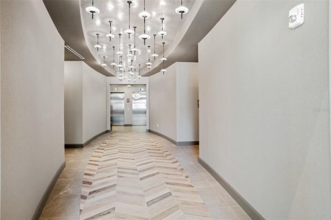 Condominio en venta en Saint Petersburg, Florida, 3 dormitorios, 200.3 m2 № 1898523 - foto 9