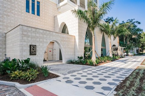 Condominio en venta en Saint Petersburg, Florida, 3 dormitorios, 200.3 m2 № 1898523 - foto 1