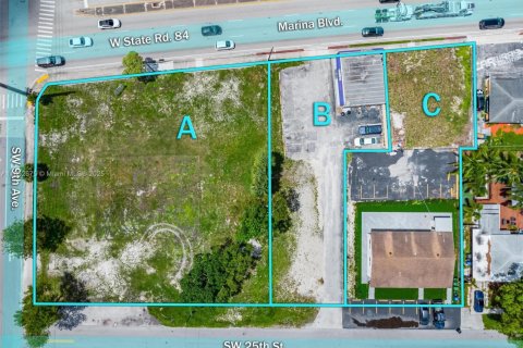 Propiedad comercial en venta en Fort Lauderdale, Florida № 1859115 - foto 2