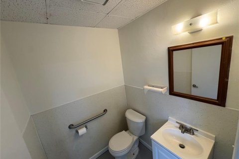 Купить коммерческую недвижимость в Эджуотер, Флорида 74.32м2, № 2099421 - фото 7