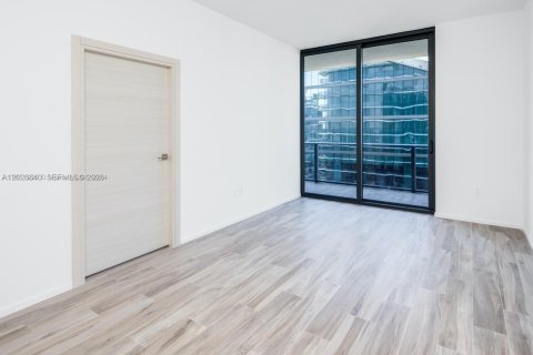Condo in Miami, Florida, 1 bedroom  № 2177717