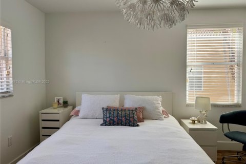 Townhouse in Aventura, Florida 3 bedrooms, 165.37 sq.m. № 1943854 - photo 17