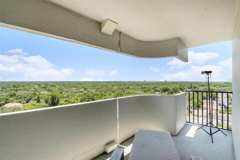 Condo in Tampa, Florida, 3 bedrooms  № 1630914 - photo 19
