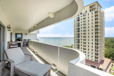 Condo in Tampa, Florida, 3 bedrooms  № 1630914 - photo 3