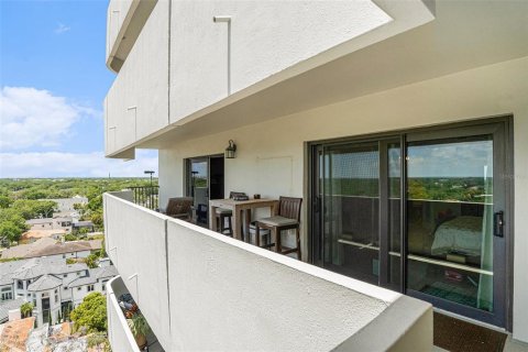 Condo in Tampa, Florida, 3 bedrooms  № 1630914 - photo 16