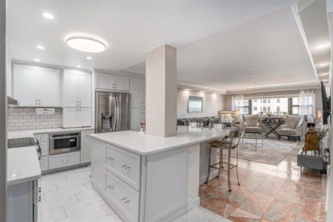 Condo in Tampa, Florida, 3 bedrooms  № 1630914 - photo 4