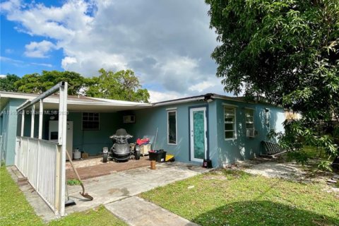 Casa en venta en Miramar, Florida, 3 dormitorios, 151.06 m2 № 1966949 - foto 22