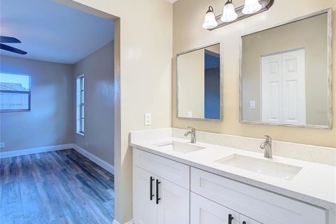 Casa en venta en Tarpon Springs, Florida, 3 dormitorios, 125.42 m2 № 1569695 - foto 29